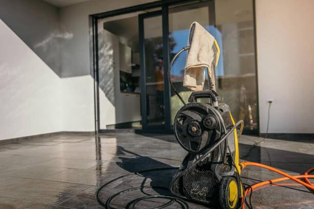 Best Building Exterior Washing  in Country Walk, FL